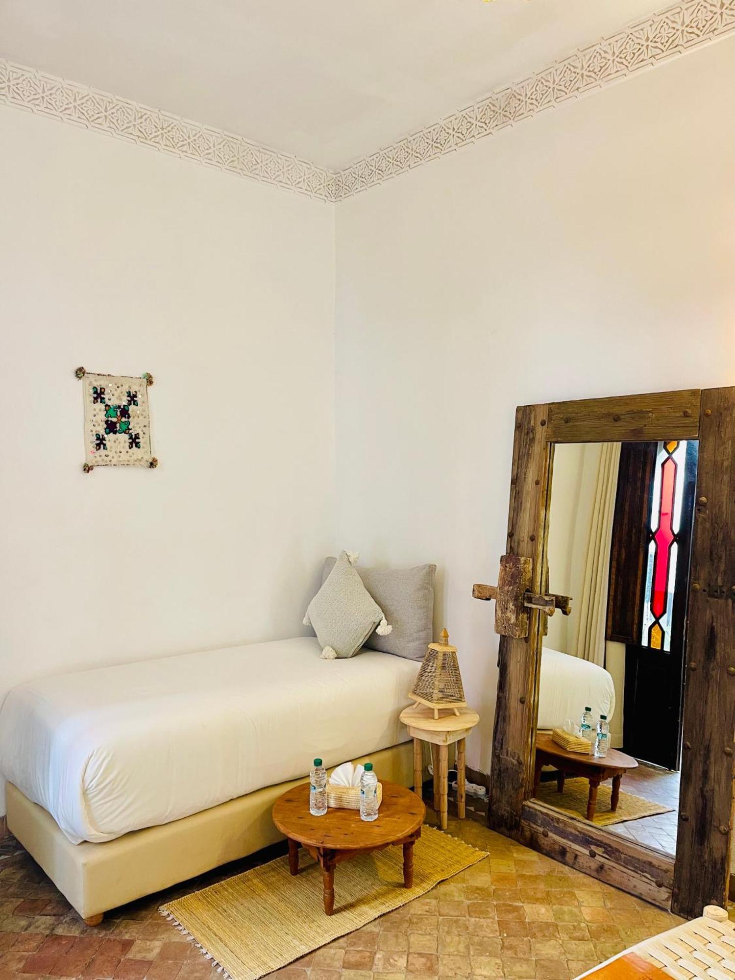 Riad La Porte Rouge By La Siredrah Marrakesh Eksteriør bilde